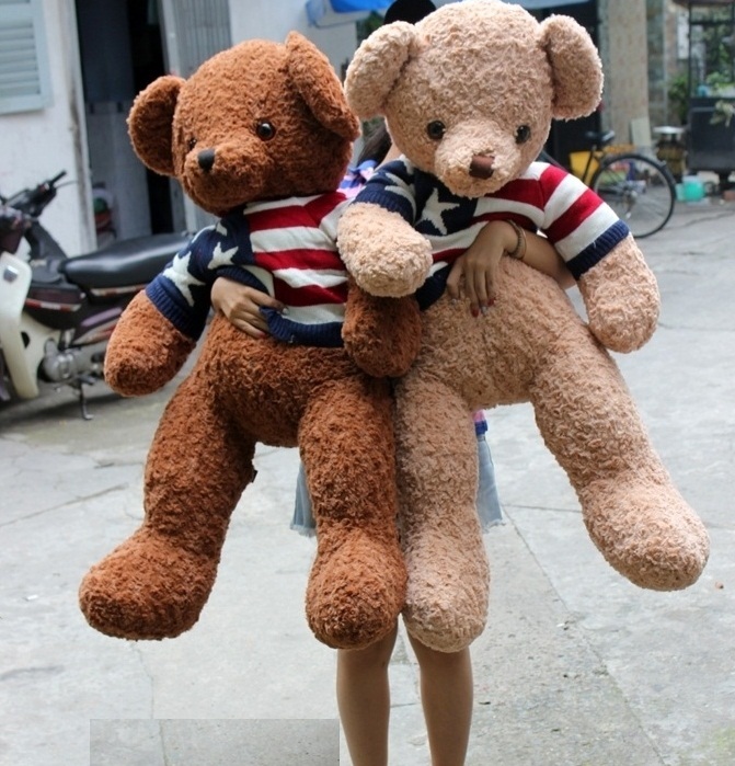 Gấu bông teddy mắt có chữ teddy